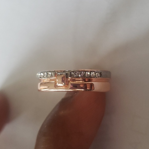 QTY-1 Exquisite 2 TONE Silver/Risegold Infinity Ring Love Diamond size 6.5 - Picture 3 of 7